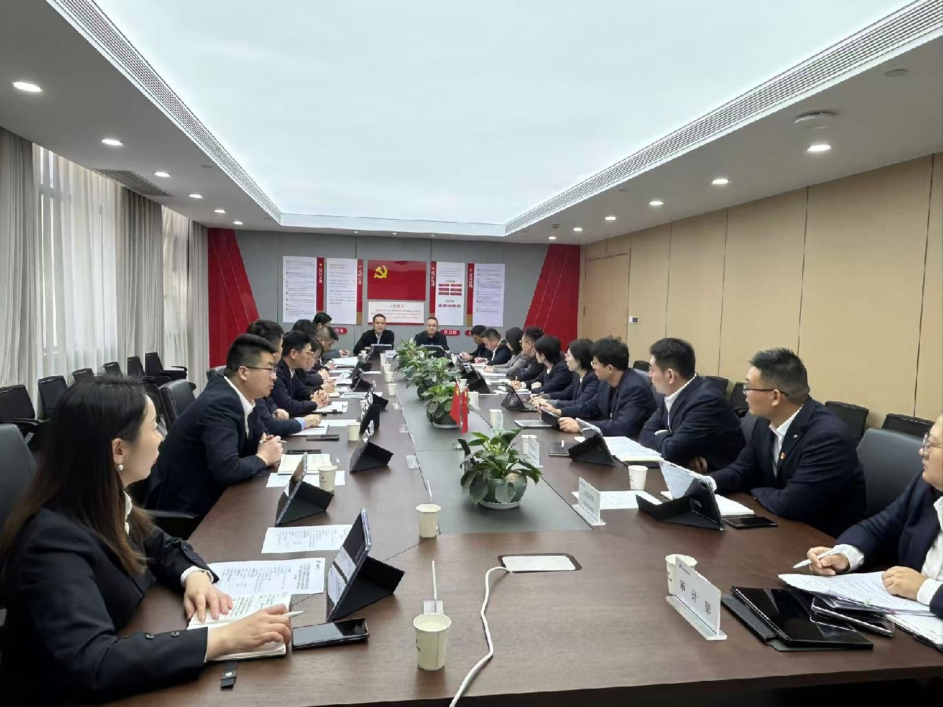 澳门新葡京平台
落实列席旁听制度 提升理论学习质效